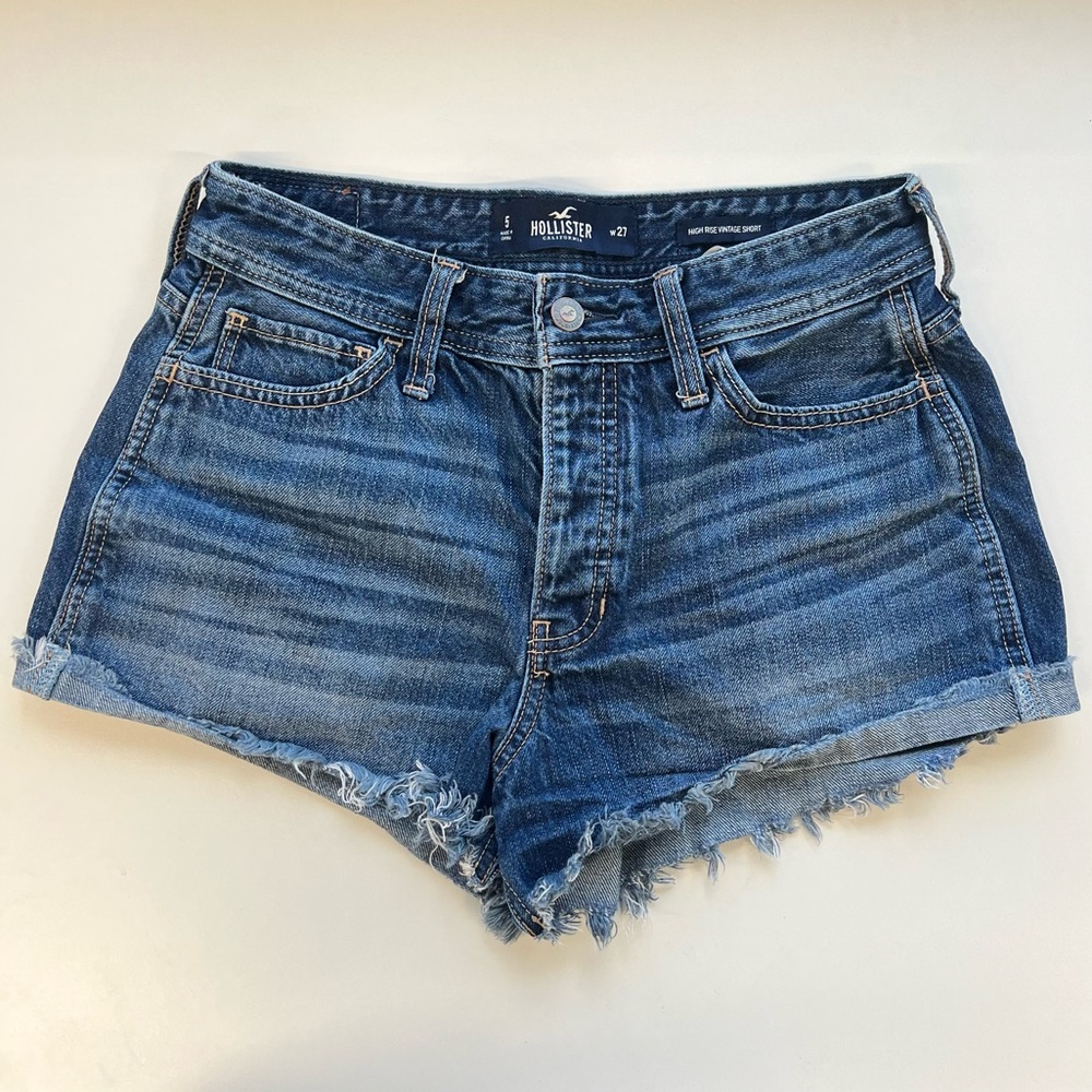 Hollister High Rise Vintage Shorts Size 27 Dark Wash Frayed Denim